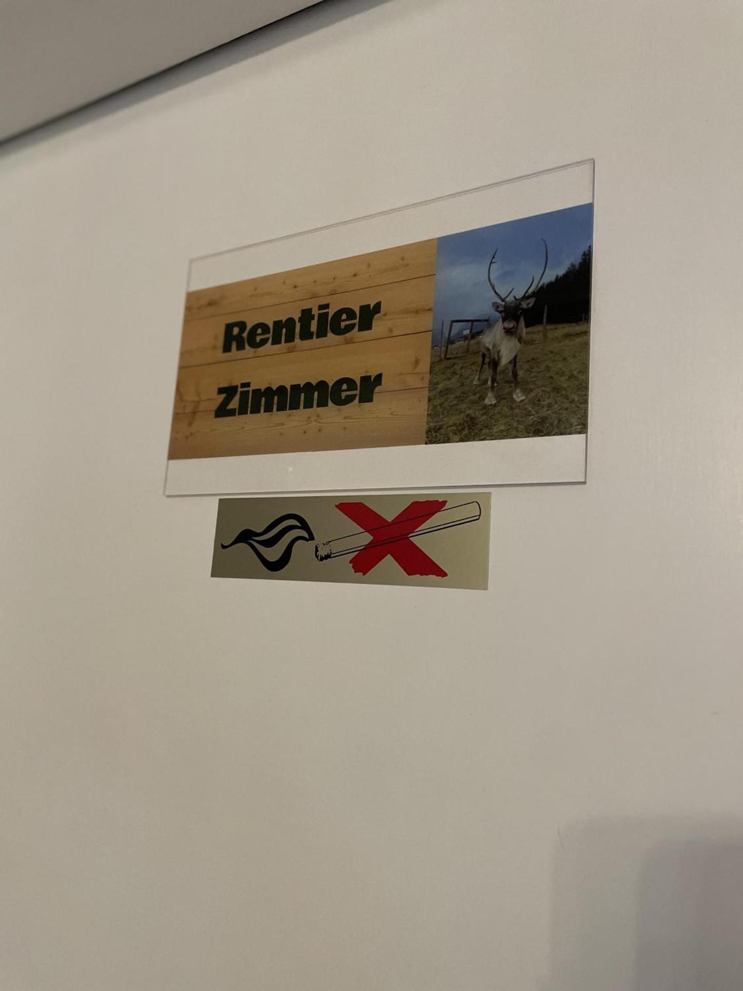 Alpakas, Lamas Und Rentiere Zum Gruenen See Grossdorf  Exterior photo